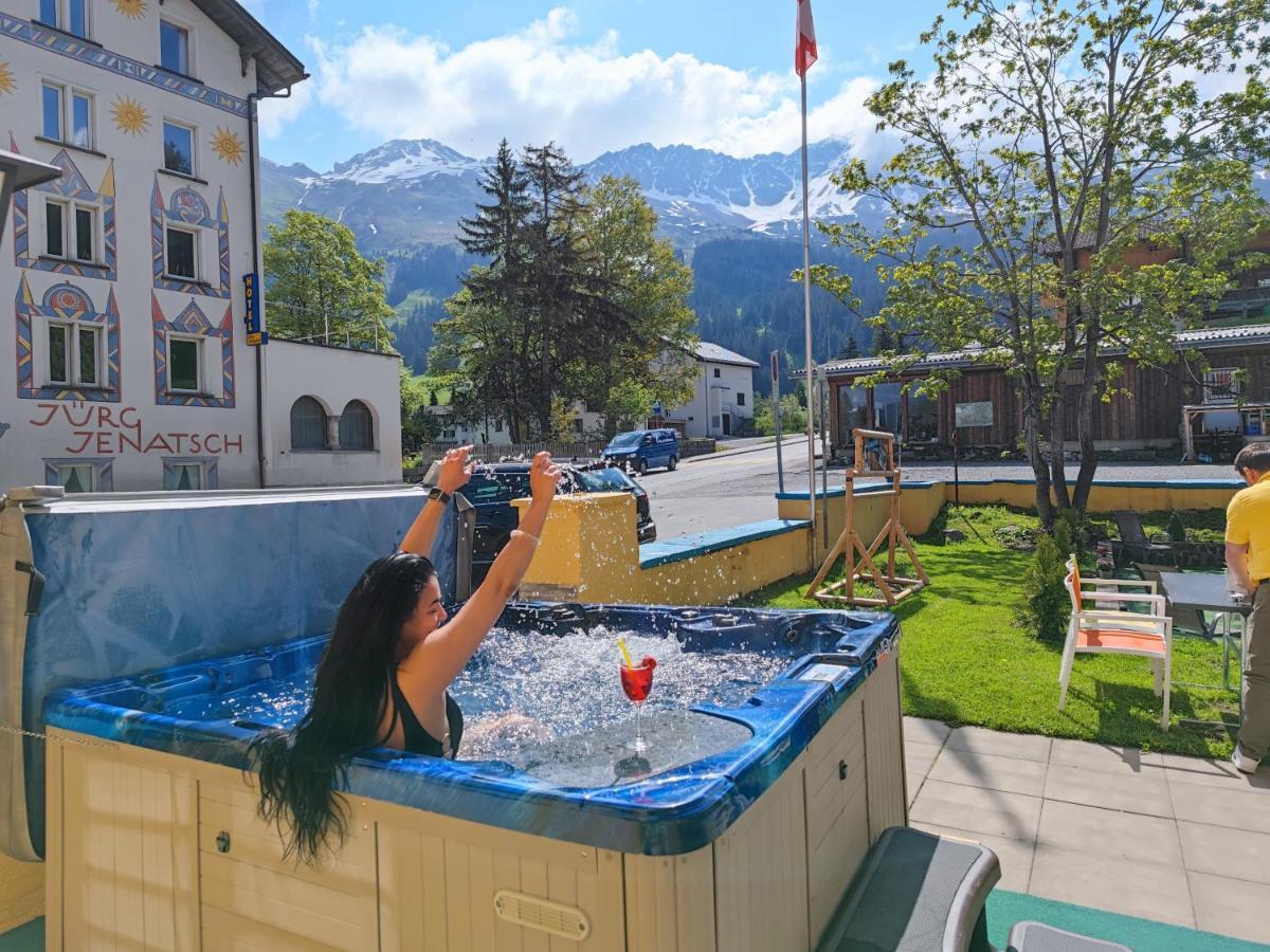 Grischalodge Das Hotel Mit Bergblick Seit 1929 - Schlicht, Preiswert Und Mit Einem Touch Nostalgie Parpan Exteriör bild