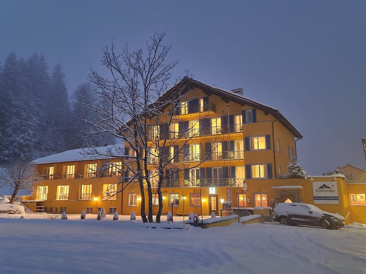 Grischalodge Das Hotel Mit Bergblick Seit 1929 - Schlicht, Preiswert Und Mit Einem Touch Nostalgie Parpan Exteriör bild